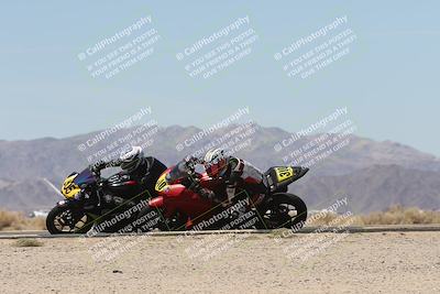 media/Apr-20-2025-CVMA (Sun) [[39090e8767]]/Race 11-500-350 Supersport (Holeshot)/